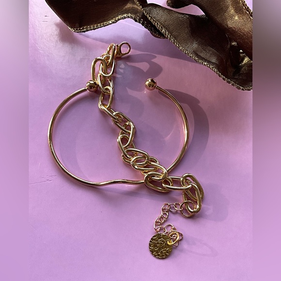 SALE..2 Bracelets. Paper Clip Bracelet and Gold Tone Cuff Bracelet. - Picture 3 of 5